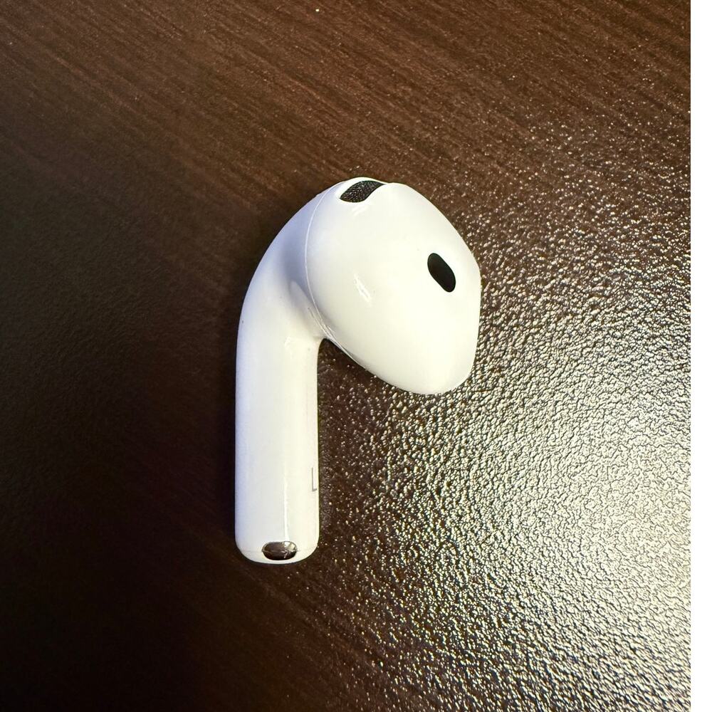 Apple AirPods 4 LEFT Earbud Only A3056 Active Noise Cancellation Replacement